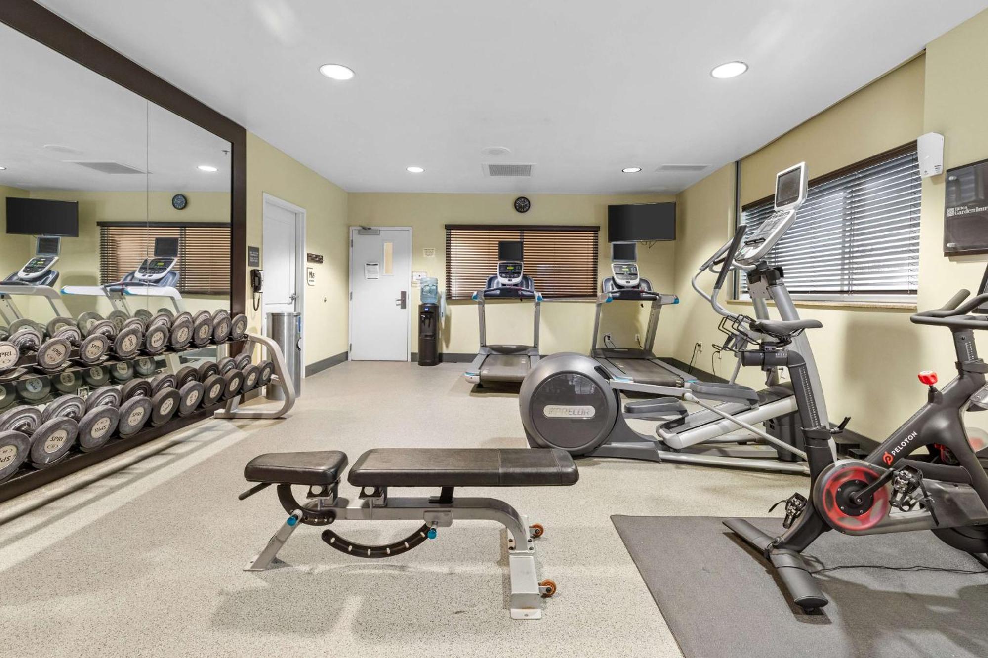 Hilton Garden Inn Syracuse Іст-Сіракуз Екстер'єр фото